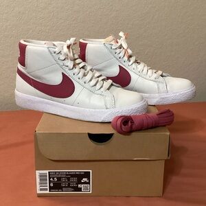 Nike SB Zoom Blazer Women's White/Sweet Beet Mid-Top Sneakers Size: 6